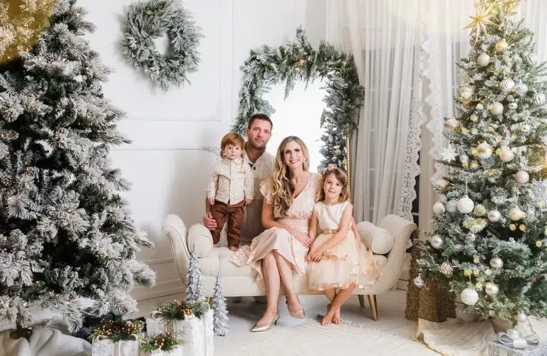 christmas photography ideas in afsoon elahi Studio Photography