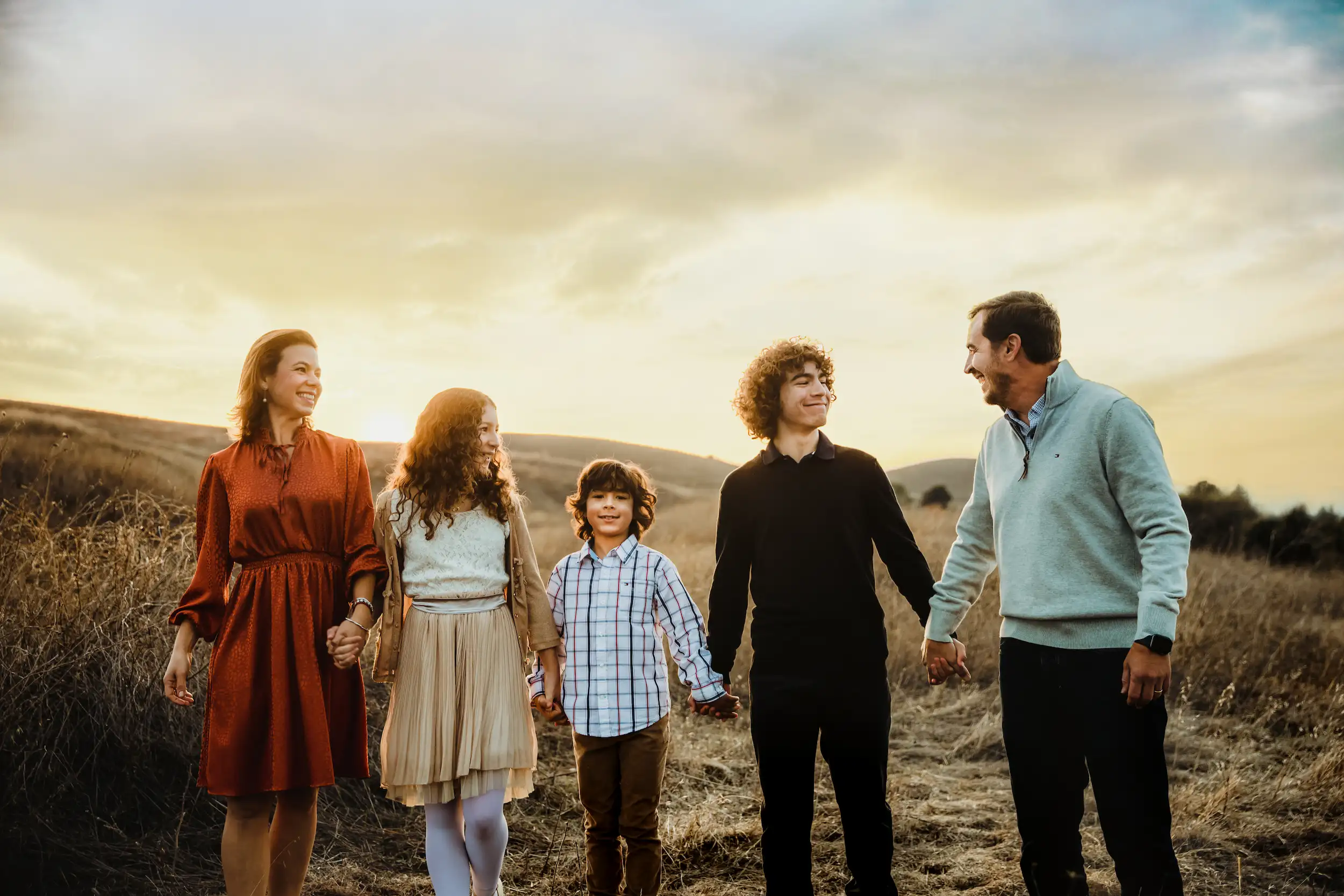 Best Photography Locations in San Ramon for Family, Maternity & Newborn Photos 1 Why Choosing the Right Photography Location in San Ramon Matters